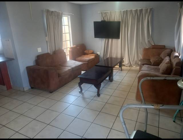 2 BEDROOM FREEHOLD FOR SALE IN BRAKPAN NORTH
